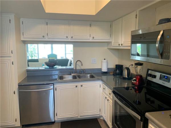 Waterford Point, 801 S Federal Hwy #401, Pompano Beach, Florida 33062, image 1