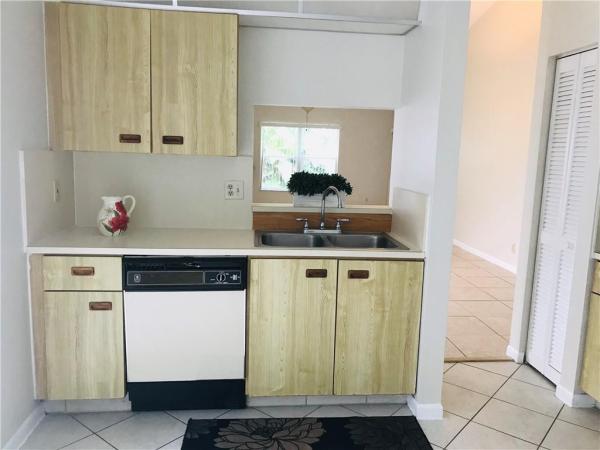 Scarborough, 11010 SW 11th Pl, Davie, Florida 33324, image 2