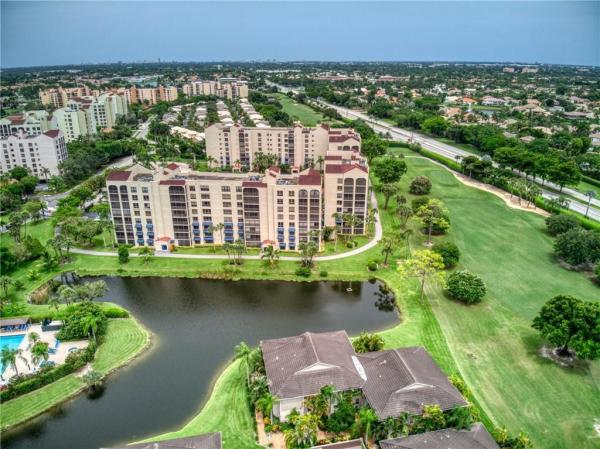 Southwinds At Boca Pointe, 7626 Elmridge Dr, Boca Raton, Florida 33433, image 3