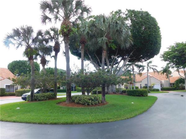 Meridiana At Boca Pointe, 22643 Meridiana Dr, Boca Raton, Florida 33433, image 3