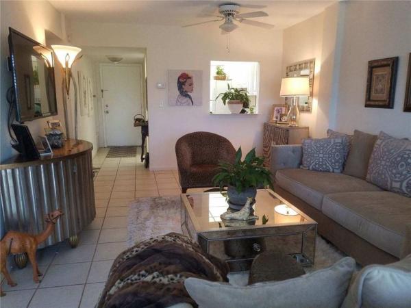 Boca Teeca, 5701 NW 2nd Ave #2140, Boca Raton, Florida 33487, image 1