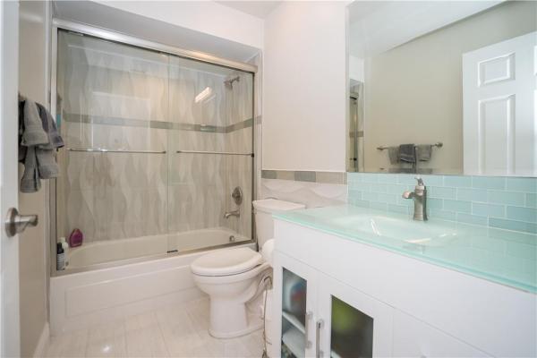 Embassy Courts, 10916 Long Boat Dr, Cooper City, Florida 33026, image 3