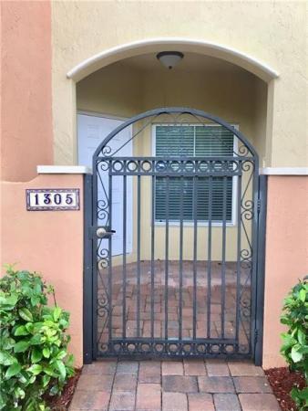 Tuscan Villas, 2851 W Prospect Rd #1305, Tamarac, Florida 33309, image 1