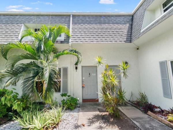 Versailles Villas, 1845 NW 4th Ave, Boca Raton, Florida 33432, image 1