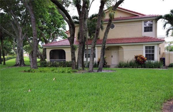 Verona Of Deer Creek, 2284 Deer Creek Alba Way, Deerfield Beach, Florida 33442, image 2