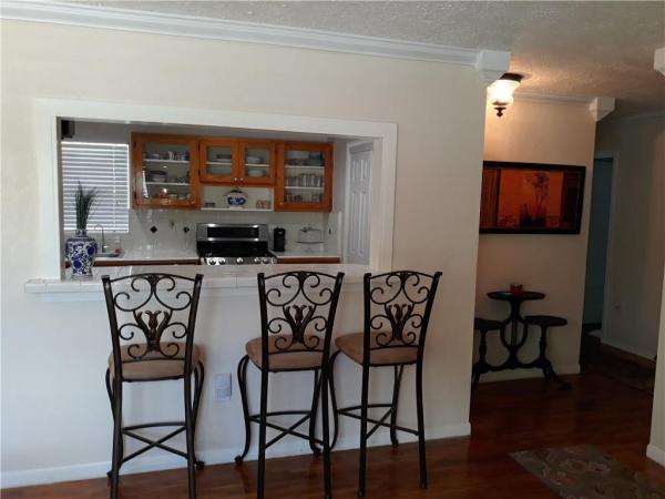 Cutler Ridge, 10101 Pan American Dr, Cutler Bay, Florida 33189, image 2
