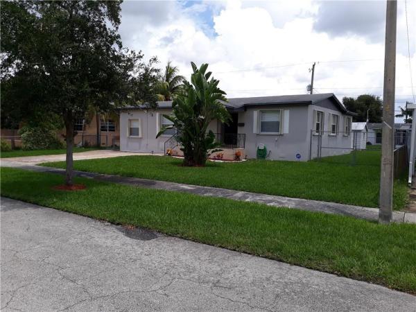 Cutler Ridge, 10101 Pan American Dr, Cutler Bay, Florida 33189, image 1