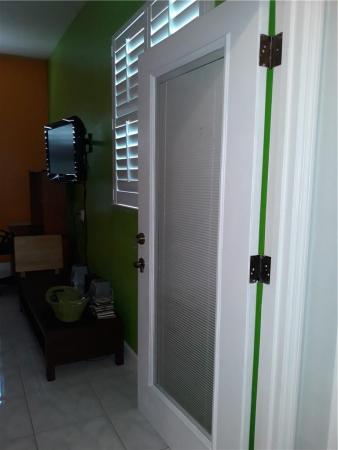 Cutler Ridge, 10101 Pan American Dr, Cutler Bay, Florida 33189, image 3