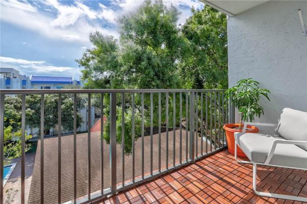 Village Square, 7561 NW 16th St #2303, Plantation, Florida 33313, image 3