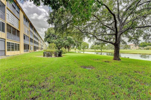 Kingsley At Century Village, 750 SW 133rd Ter #105C, Pembroke Pines, Florida 33027, image 1