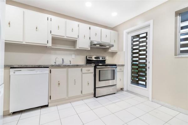 River Bend At River Shores, 3010 NE 16th Ave #701, Oakland Park, Florida 33334, image 1