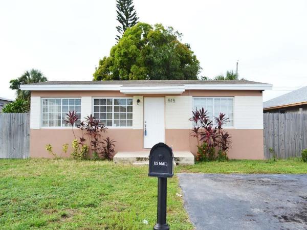 Cherry Hills, 515 NW 11th Ave, Boynton Beach, Florida 33435, image 1