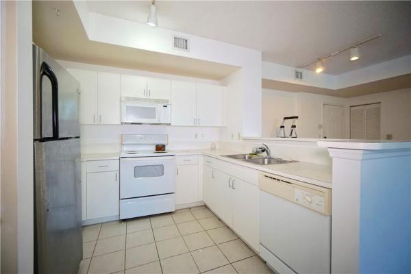 The Courtyards In CityPlace, 720 S Sapodilla Ave #207, West Palm Beach, Florida 33401, image 2