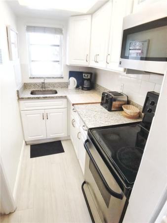 Aloha, 605 N Riverside Dr #20, Pompano Beach, Florida 33062, image 1