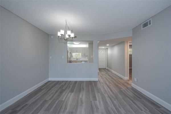 Hollybrook Golf & Tennis Club, 9711 N Hollybrook Lake Dr #202, Pembroke Pines, Florida 33025, image 1