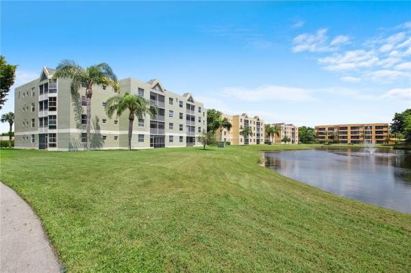Emerald At Delray, 5962 Morningstar Cir #201, Delray Beach, Florida 33484, image 1