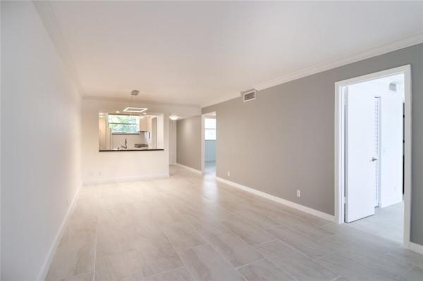 Lake Emerald, 114 Lake Emerald Dr #309, Oakland Park, Florida 33309, image 1