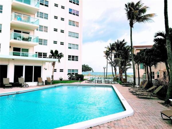 Starlight Towers, 6000 N Ocean Blvd #4D, Lauderdale By The Sea, Florida 33308, image 1