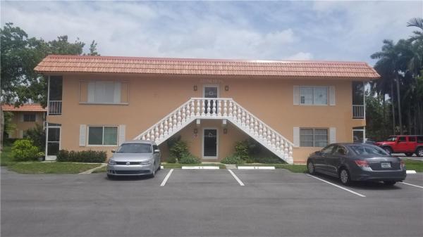 Manor Grove Village, 351 NE 19th Pl #218K, Wilton Manors, Florida 33305, image 2
