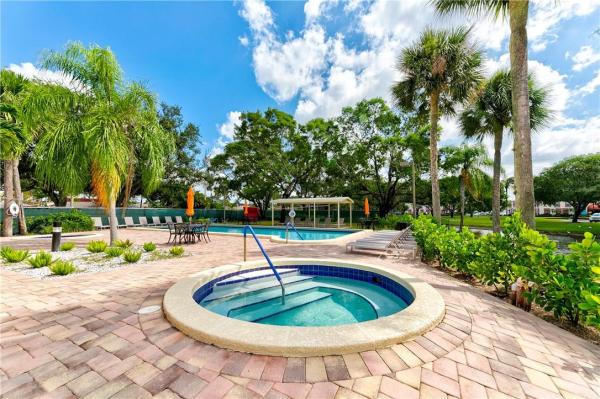 Bonaire Village At Woodmont, 7770 NW 79th Ave #E5, Tamarac, Florida 33321, image 1