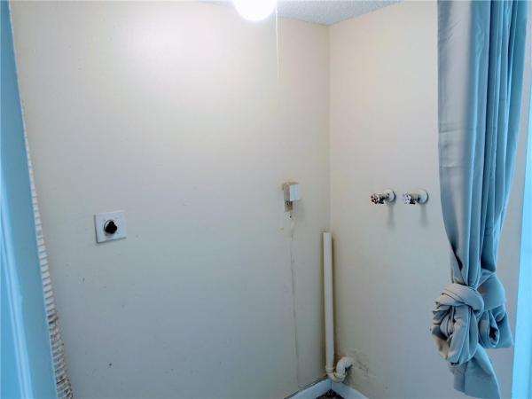 Blueberry Hill, 5707 Blueberry Ct #132, Lauderhill, Florida 33313, image 2