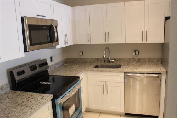 Coco Cay, 770 SE 2nd Ave #204E, Deerfield Beach, Florida 33441, image 3
