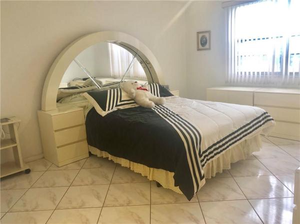 Andros Village, 1702 Andros Isle #E3, Coconut Creek, Florida 33066, image 1