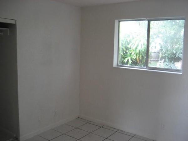 Meekins, 1013 NW 8th St #1-4, Hallandale Beach, Florida 33009, image 2