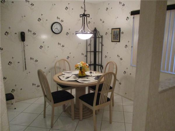 Sunrise Lakes 4, 2503 N Nob Hill Rd #305, Sunrise, Florida 33322, image 1