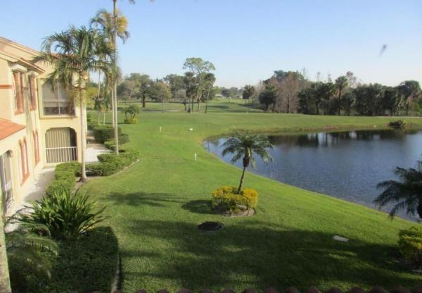 St Andrews Glen, 7621 Mackenzie Ct #221, Lake Worth, Florida 33467, image 2