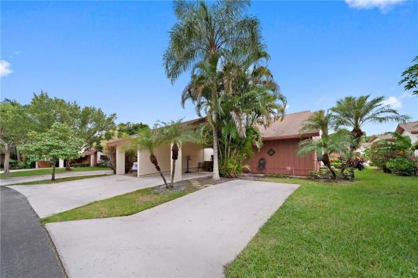 The Hammocks, 1802 Tamarind Ln, Coconut Creek, Florida 33063, image 1