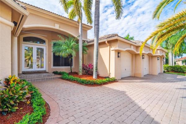 Eagle Run, 2435 Eagle Run Way, Weston, Florida 33327, image 1