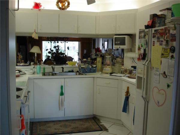Sunrise Lakes 4, 2503 N Nob Hill Rd #104, Sunrise, Florida 33322, image 1