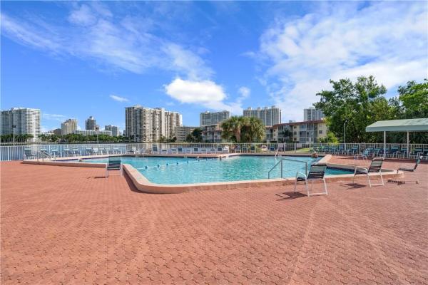 Point East, 2861 Leonard Dr #F204, Aventura, Florida 33160, image 1