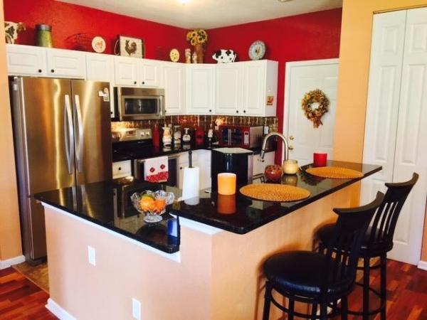 Emerald Lake Townhomes, 4335 Emerald Vis, Lake Worth, Florida 33461, image 2