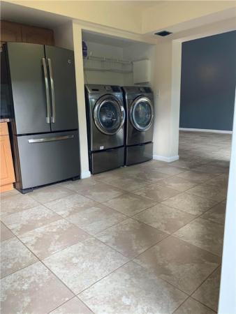 Apple Creek, 7425 W Sunrise Blvd, Plantation, Florida 33313, image 2