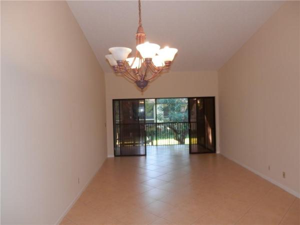 Meadowridge East, 2027 SW 15th St #174, Deerfield Beach, Florida 33442, image 2