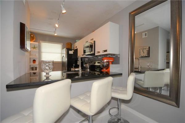 Royal Park, 113 Royal Park Dr #3D, Oakland Park, Florida 33309, image 1