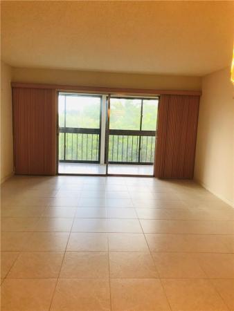 Huntington Lakes 4, 7281 Amberly Ln #407, Delray Beach, Florida 33446, image 2