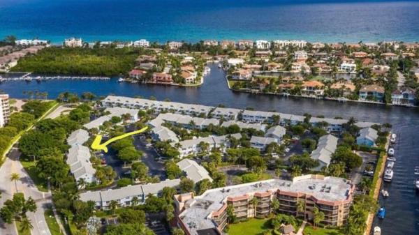 836 E Jeffery St, Boca Raton, Florida 33487, image 1