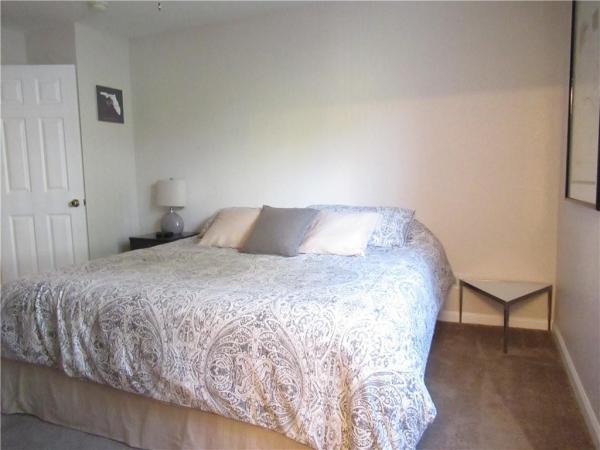 Summit Lake, 874 Summit Lake Dr, West Palm Beach, Florida 33406, image 3