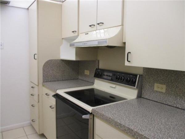Palmland Villas, 1920 Palmland Dr #4, Boynton Beach, Florida 33436, image 2
