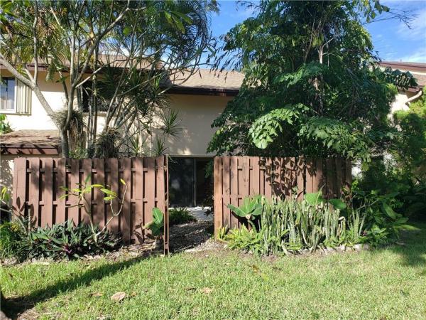Pines West, 3040 S Oakland Forest Dr #2603, Oakland Park, Florida 33309, image 1