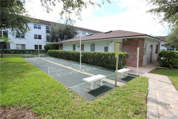 Gardens By The Sea, 1501 S Ocean Blvd #329, Lauderdale By The Sea, Florida 33062, image 3