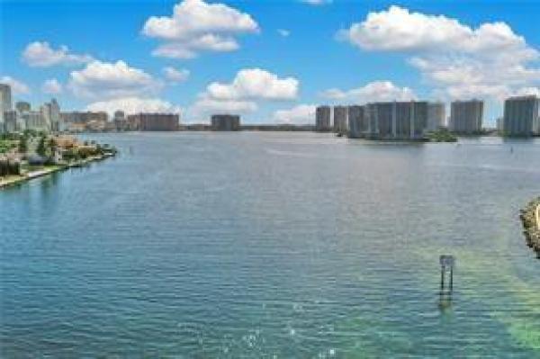 Mystic Pointe Tower 100, 19195 Mystic Pointe Dr #1001, Aventura, Florida 33180, image 2
