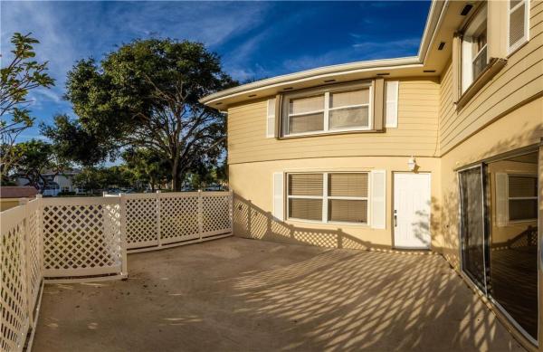 Wellesley At Boynton Beach, 6104 Wheatley Ct, Boynton Beach, Florida 33436, image 2
