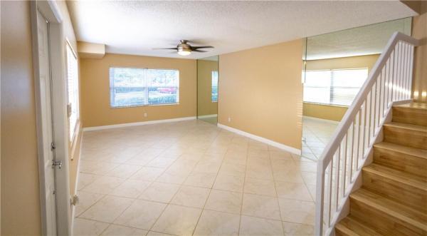 Wellesley At Boynton Beach, 6104 Wheatley Ct, Boynton Beach, Florida 33436, image 1