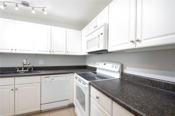 The Pines Of Delray, 1051 Orange Ter #104, Delray Beach, Florida 33445, image 3