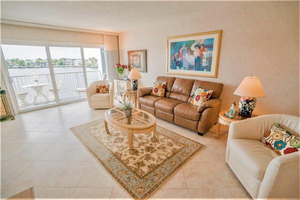 Fairbanks Terrace South, 1201 S Riverside Dr #304, Pompano Beach, Florida 33062, image 1