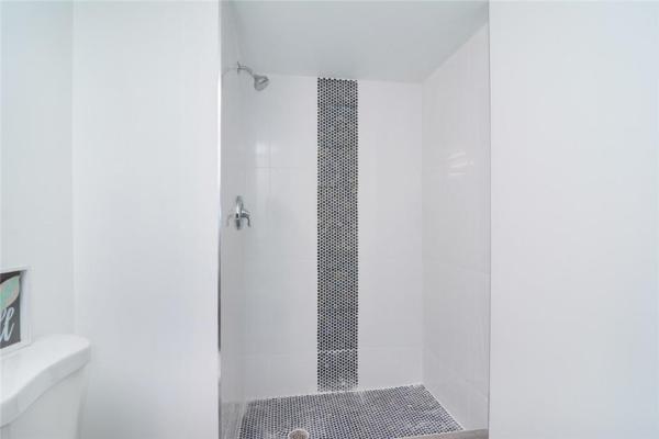 Racquet Club At Bonaventure, 150 Lakeview Dr #104, Weston, Florida 33326, image 1